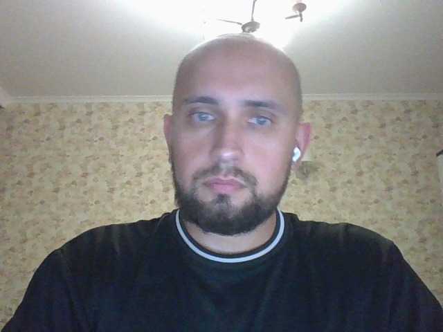 Live sex webcam photo for IamZevs #276655378