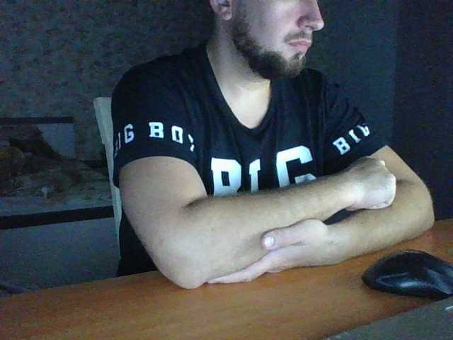 Live sex webcam photo for IamZevs #276688755