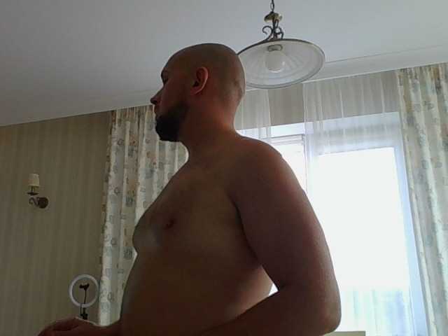 Live sex webcam photo for IamZevs #276717306