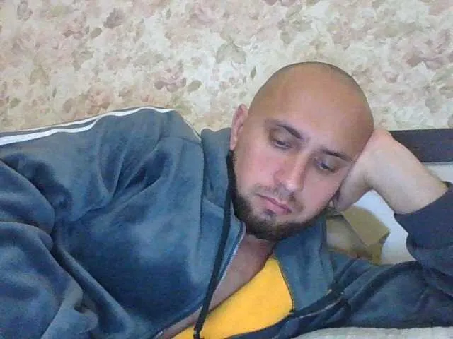 Live sex webcam photo for IamZevs #276719120