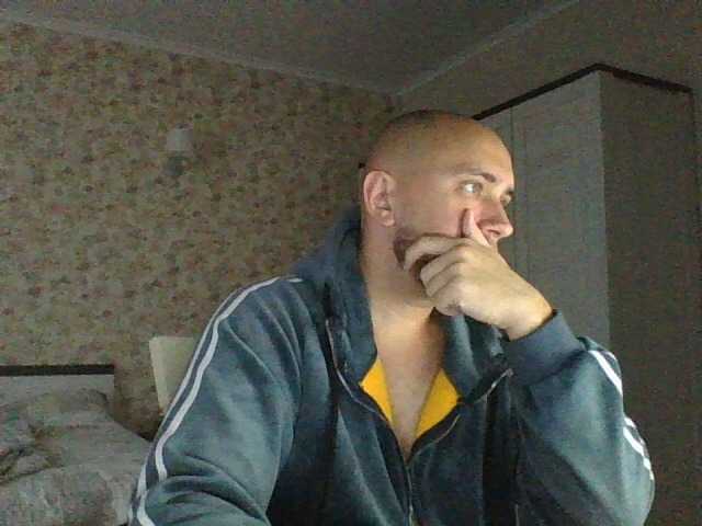 Live sex webcam photo for IamZevs #276723007