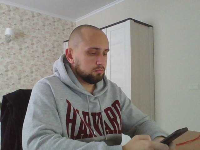 Live sex webcam photo for IamZevs #276921187