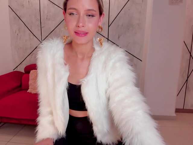 Live sex webcam photo for IbizaX #272545707