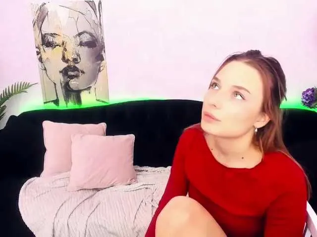 Live sex webcam photo for IceDanielle #272020443