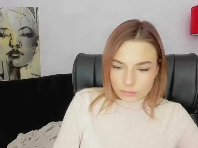 Live sex webcam photo for IceDanielle #272206902