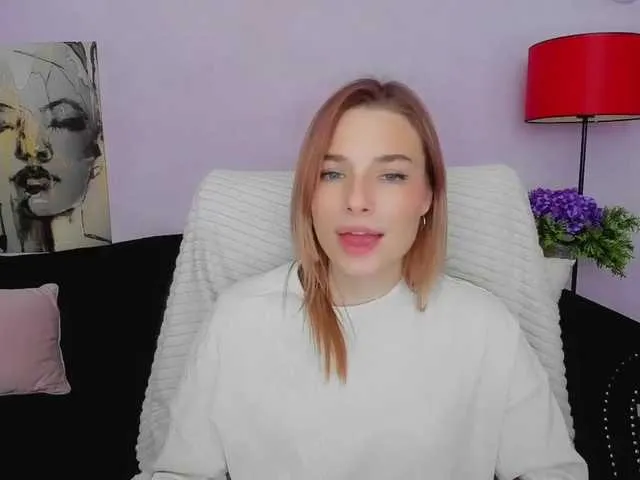 Live sex webcam photo for IceDanielle #272260346