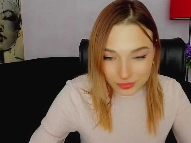 Live sex webcam photo for IceDanielle #272306385