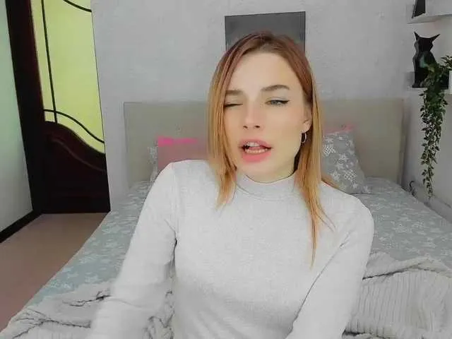 Live sex webcam photo for IceDanielle #272336729