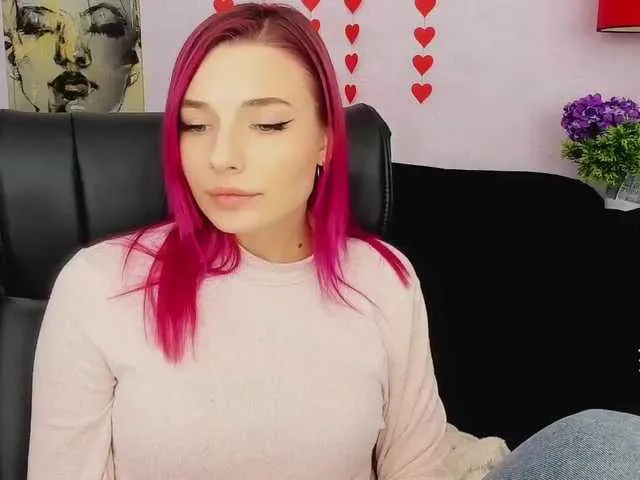 Live sex webcam photo for IceDanielle #272389169