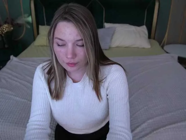 Live sex webcam photo for IceDanielles #290953295
