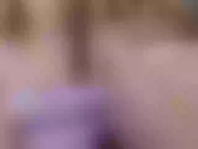 Live sex webcam photo for IceDanielles #292056554