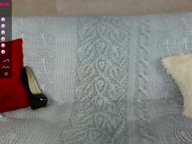 Live sex webcam photo for Icehotangel #273937979