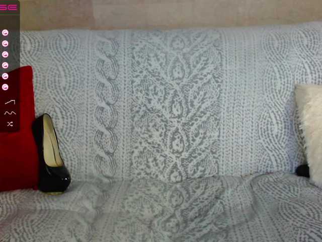 Live sex webcam photo for Icehotangel #274244854