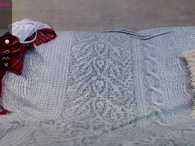 Live sex webcam photo for Icehotangel #274445543