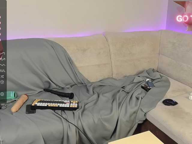 Live sex webcam photo for IcesPiceOne #276558560