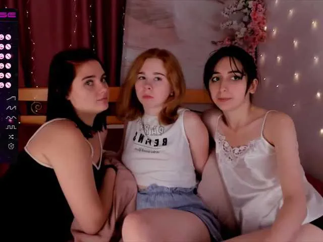 Live sex webcam photo for IdaAgnesNicco #274585082