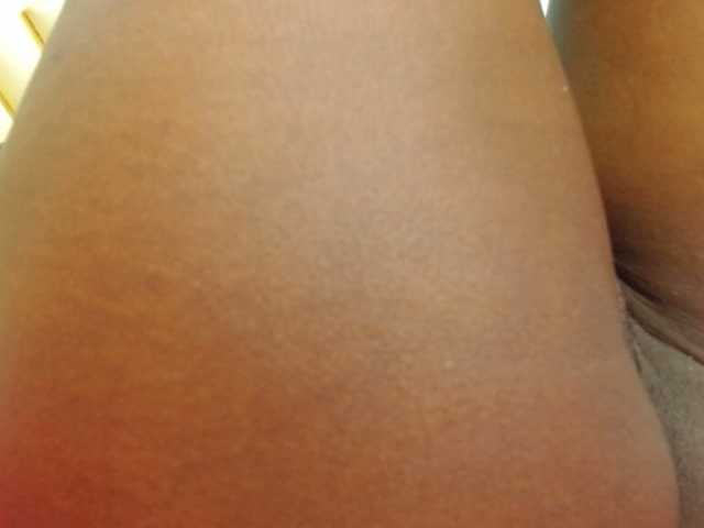 Live sex webcam photo for IdaaraSmith #273101355