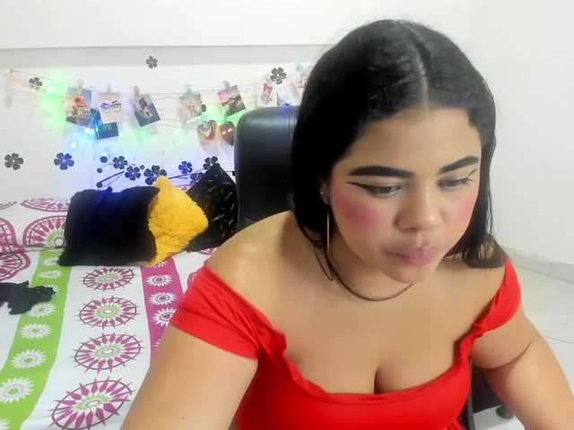 Live sex webcam photo for Ikaika-vayu #273842034