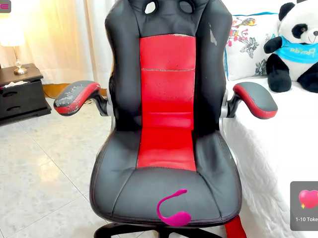 Live sex webcam photo for Ikramjalila #275586034