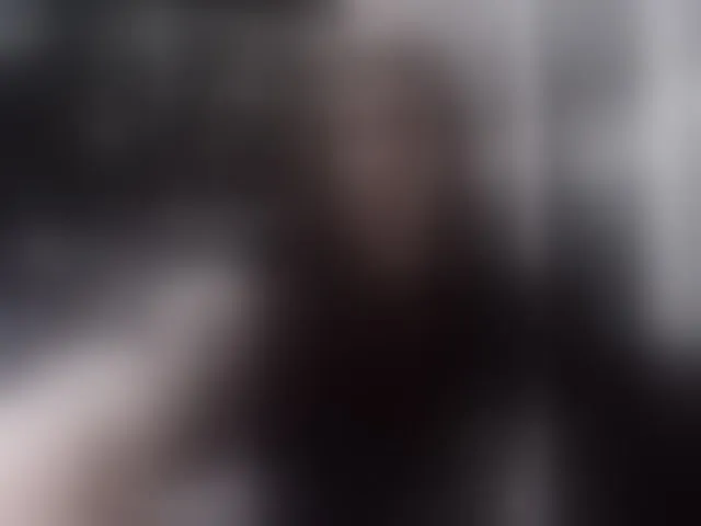 Live sex webcam photo for Ilina-Wilsson #292646778