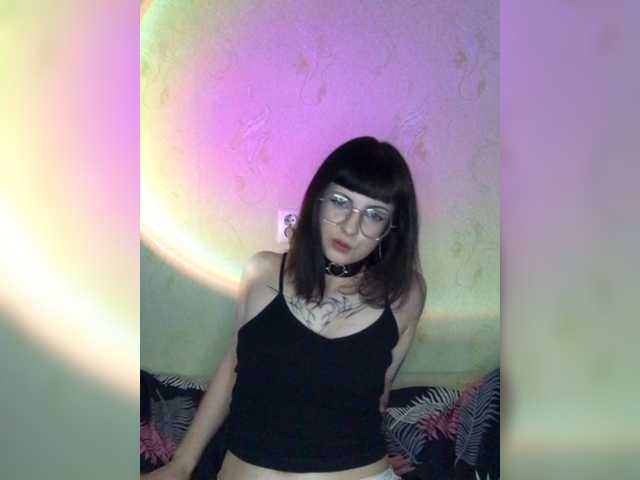 Live sex webcam photo for IlonaSai #277133982