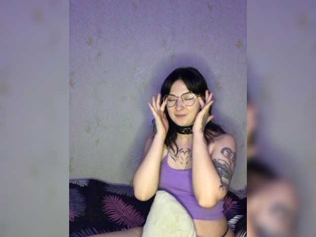 Live sex webcam photo for IlonaSai #277725107