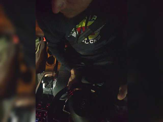 Live sex webcam photo for Ilya9416 #292028731