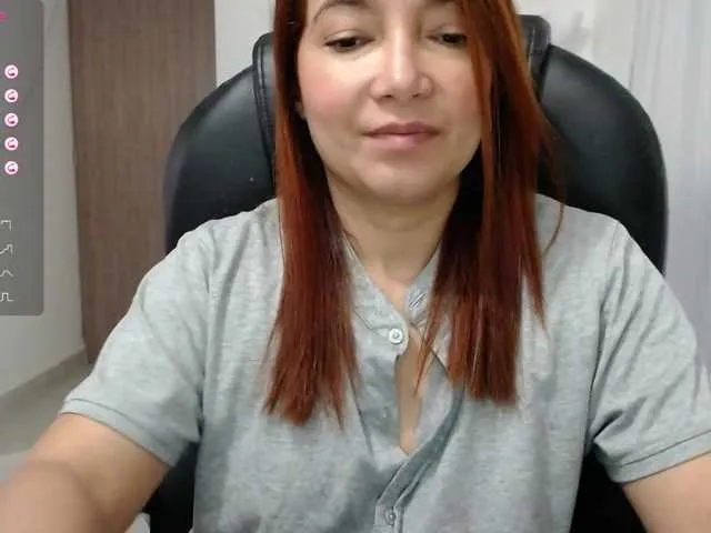Live sex webcam photo for ImBianca #276759456