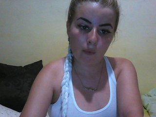 Live sex webcam photo for Imagicgirl98 #162141186