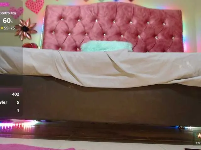 Live sex webcam photo for Imvioletteblue #290746890