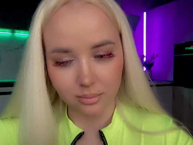 Live sex webcam photo for In-your-fucking-mind #290819378