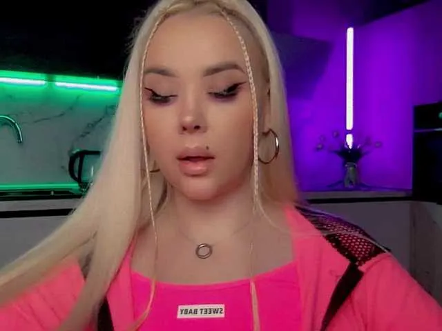 Live sex webcam photo for In-your-fucking-mind #291284291