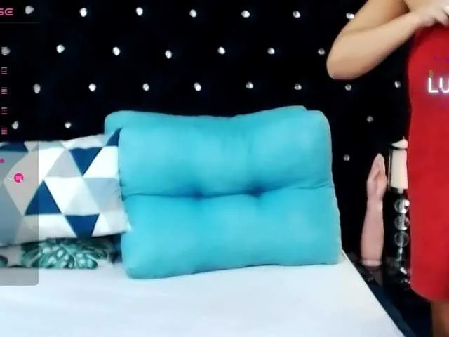 Live sex webcam photo for InannaIshtar1 #276369139