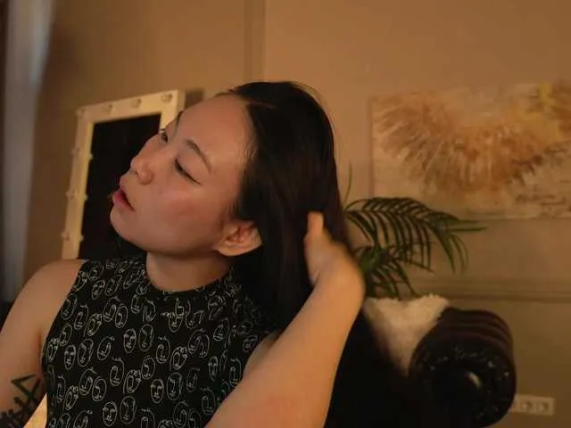 Live sex webcam photo for Inari-Okami #291486354