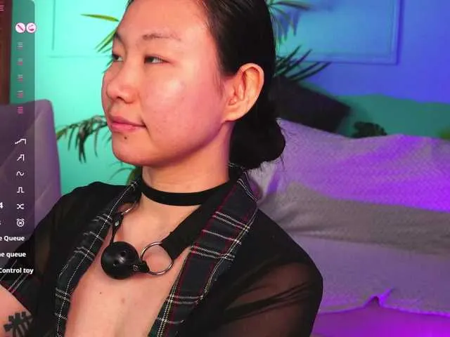 Live sex webcam photo for Inari-Okami #291803788
