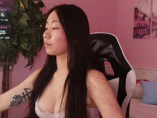 Live sex webcam photo for Inari-Okami #292727900