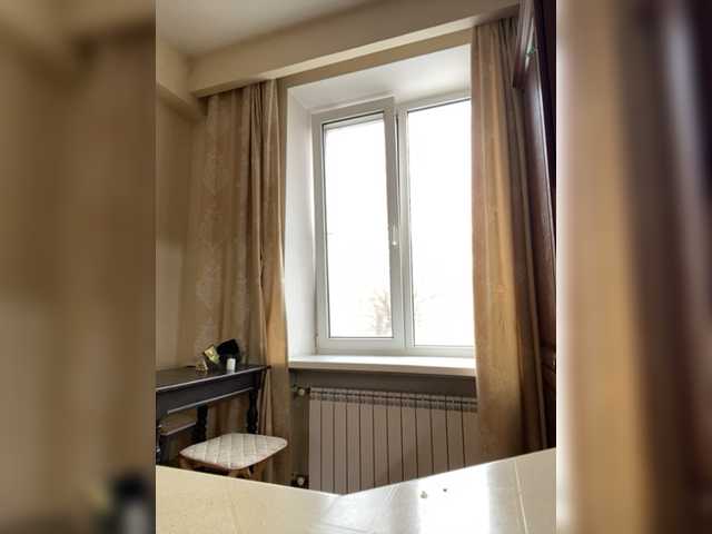 Live sex webcam photo for Incredible123 #277178506