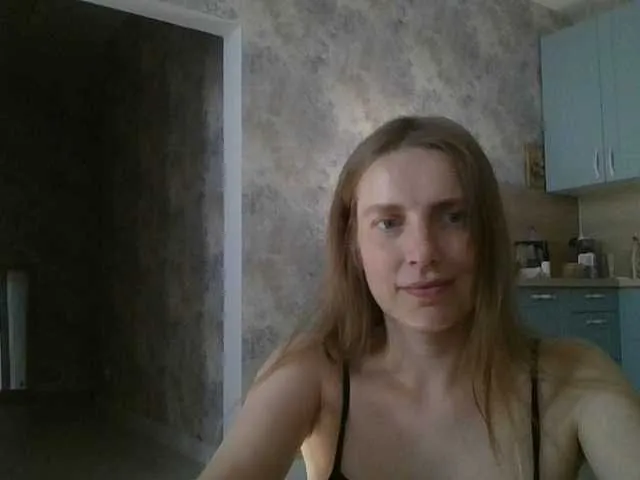 Live sex webcam photo for Incredible123 #286197597