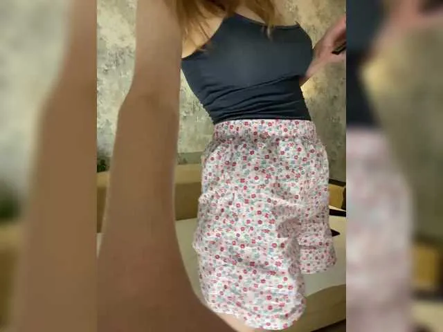 Live sex webcam photo for Incredible123 #291367096