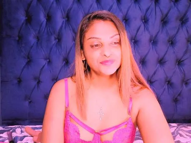 Live sex webcam photo for IndianPlaymateX #291514878