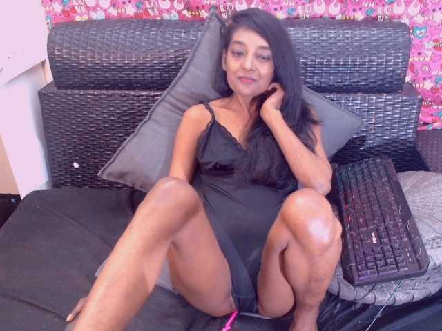 Live sex webcam photo for IndianSutraX #276322440