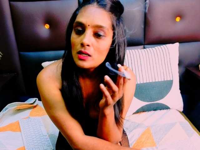 Live sex webcam photo for IndianSutraX #291657751