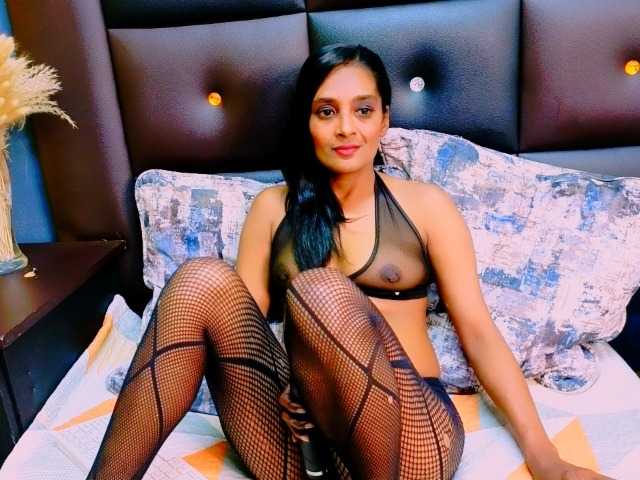 Live sex webcam photo for IndianSutraX #291682197
