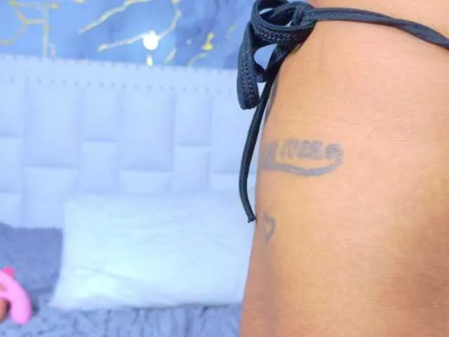 Live sex webcam photo for Indiancutiie #290713716