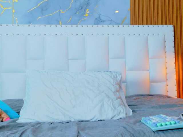 Live sex webcam photo for Indiancutiie #291249217