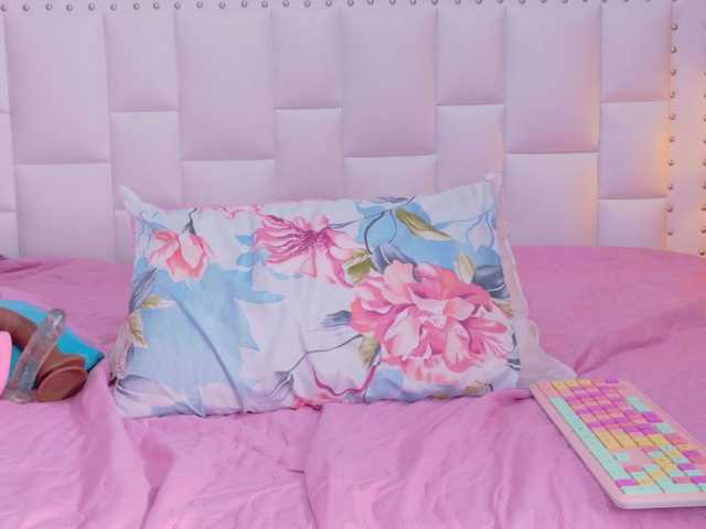 Live sex webcam photo for Indiancutiie #292210116