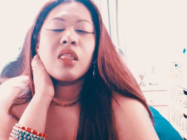 Live sex webcam photo for Indianlust69 #291572809