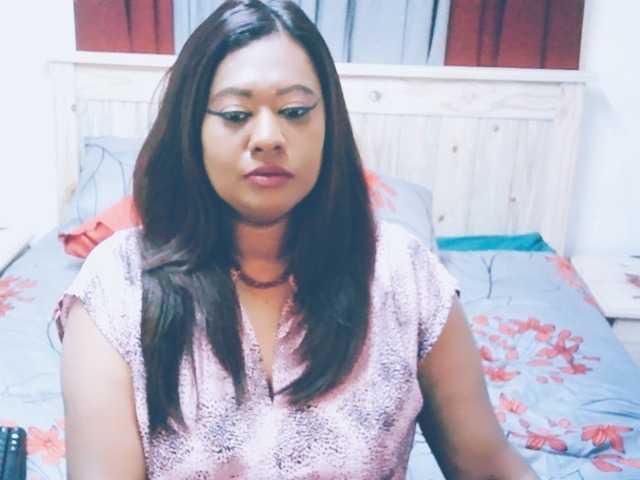 Live sex webcam photo for Indianlust69 #292011748