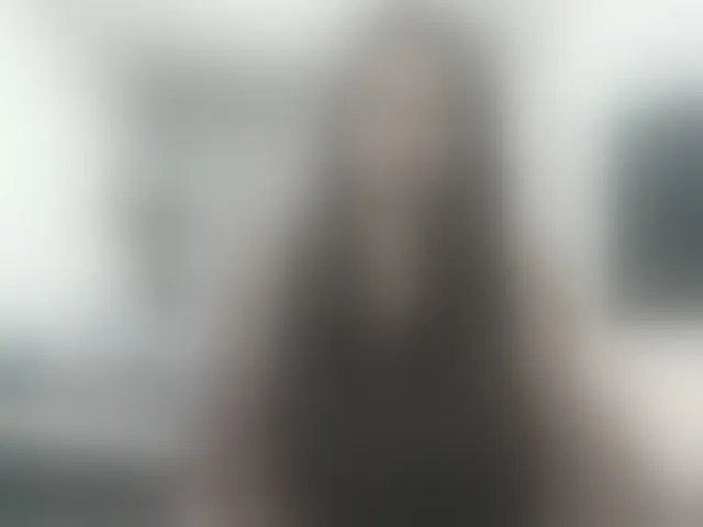 Live sex webcam photo for Indianmayaxoxo #293576838