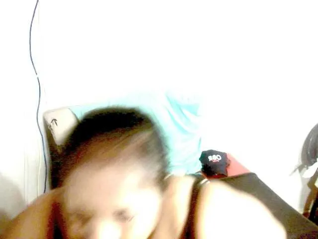 Live sex webcam photo for Indiantasha #287986301